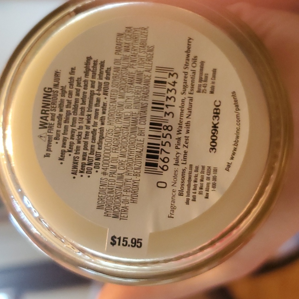 Bath and Body Works Pink watermelon ๐ Candle - Picture 4 of 4